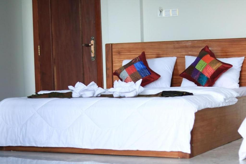 Boutique Kampot Hotel Extérieur photo
