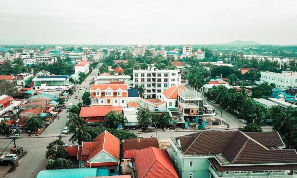 Boutique Kampot Hotel Extérieur photo